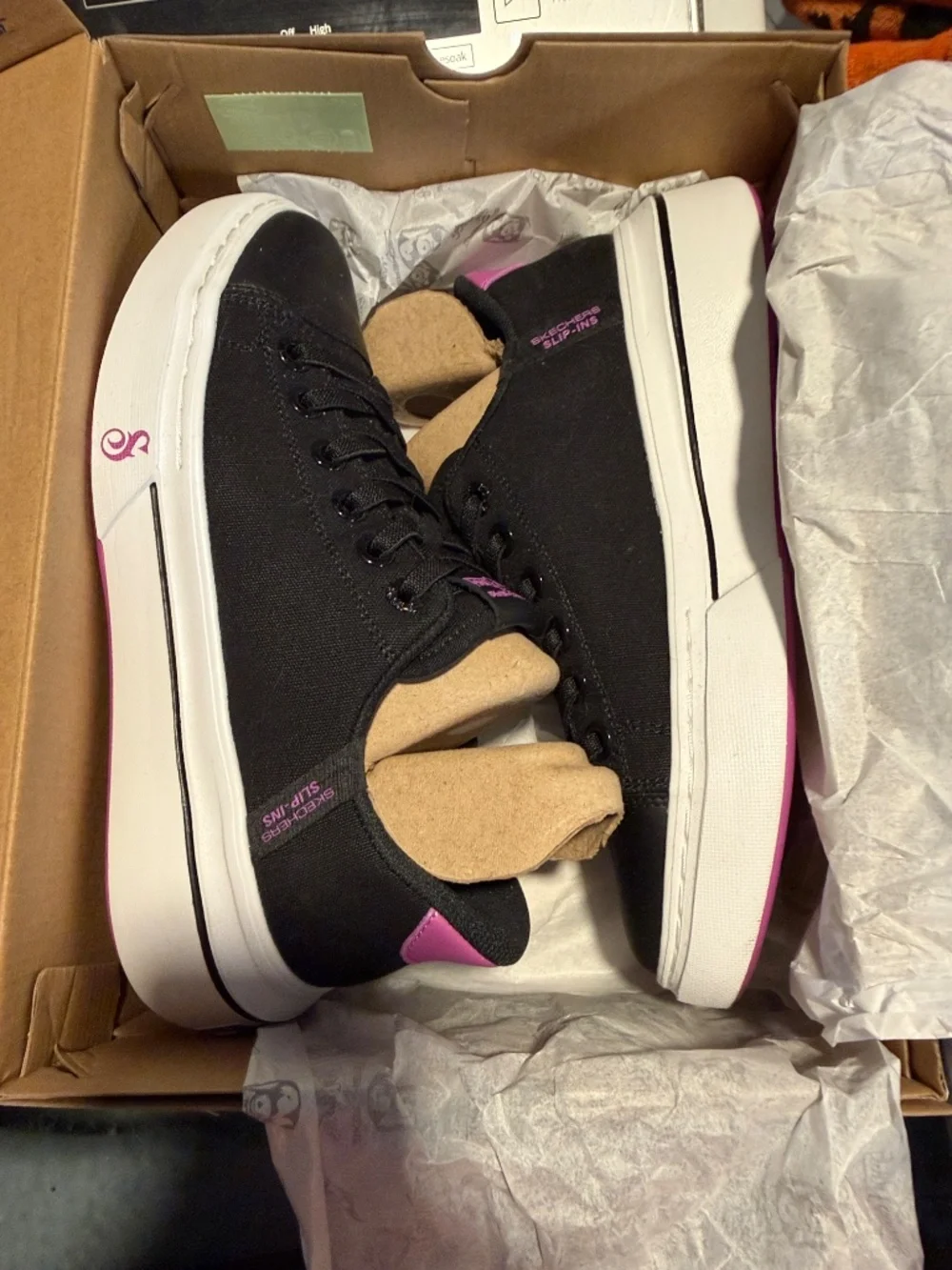 Skechers worn once